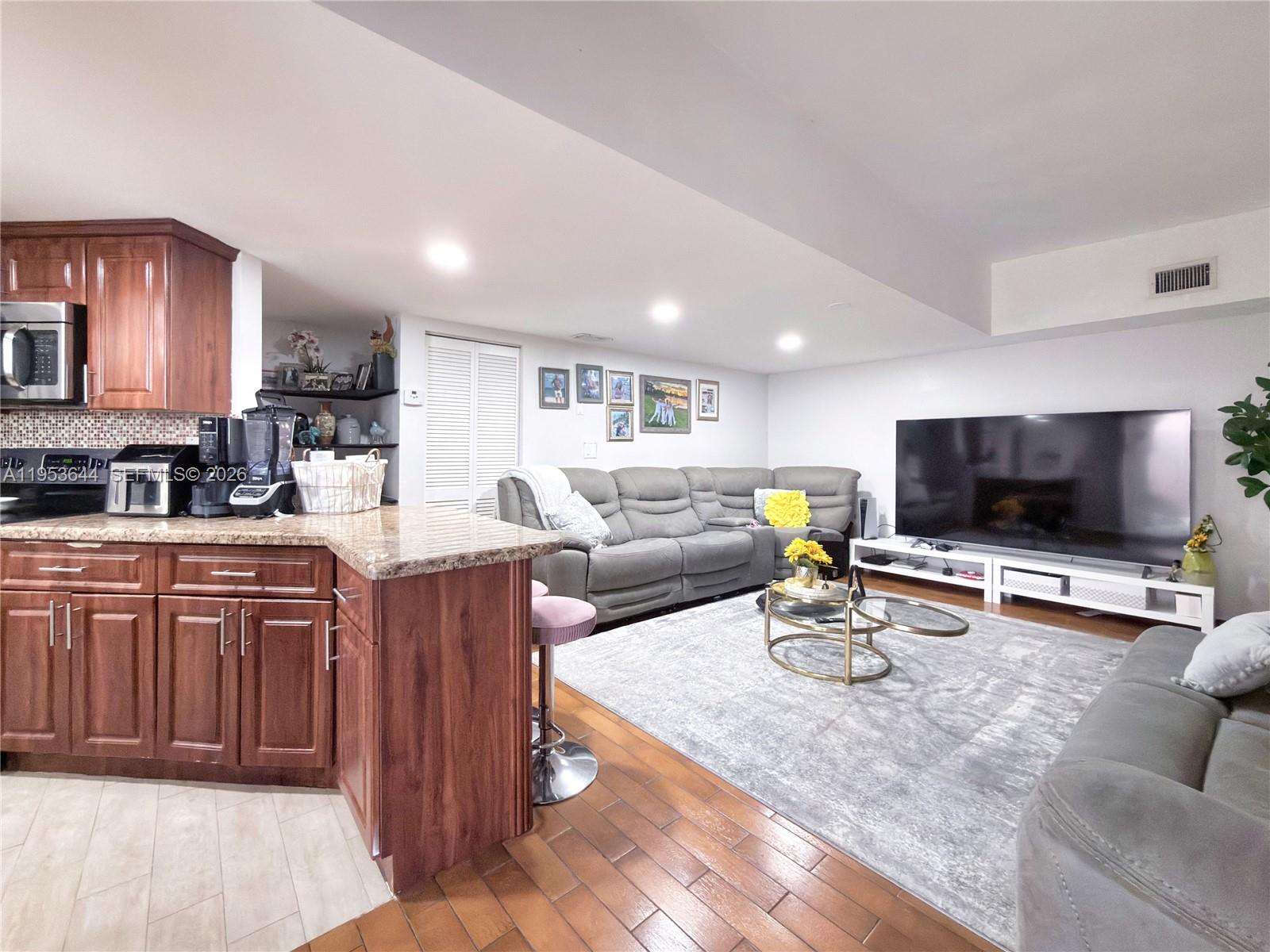 12415 Northwest 7th Street Miami, FL 33182 - Photo 20 of 52