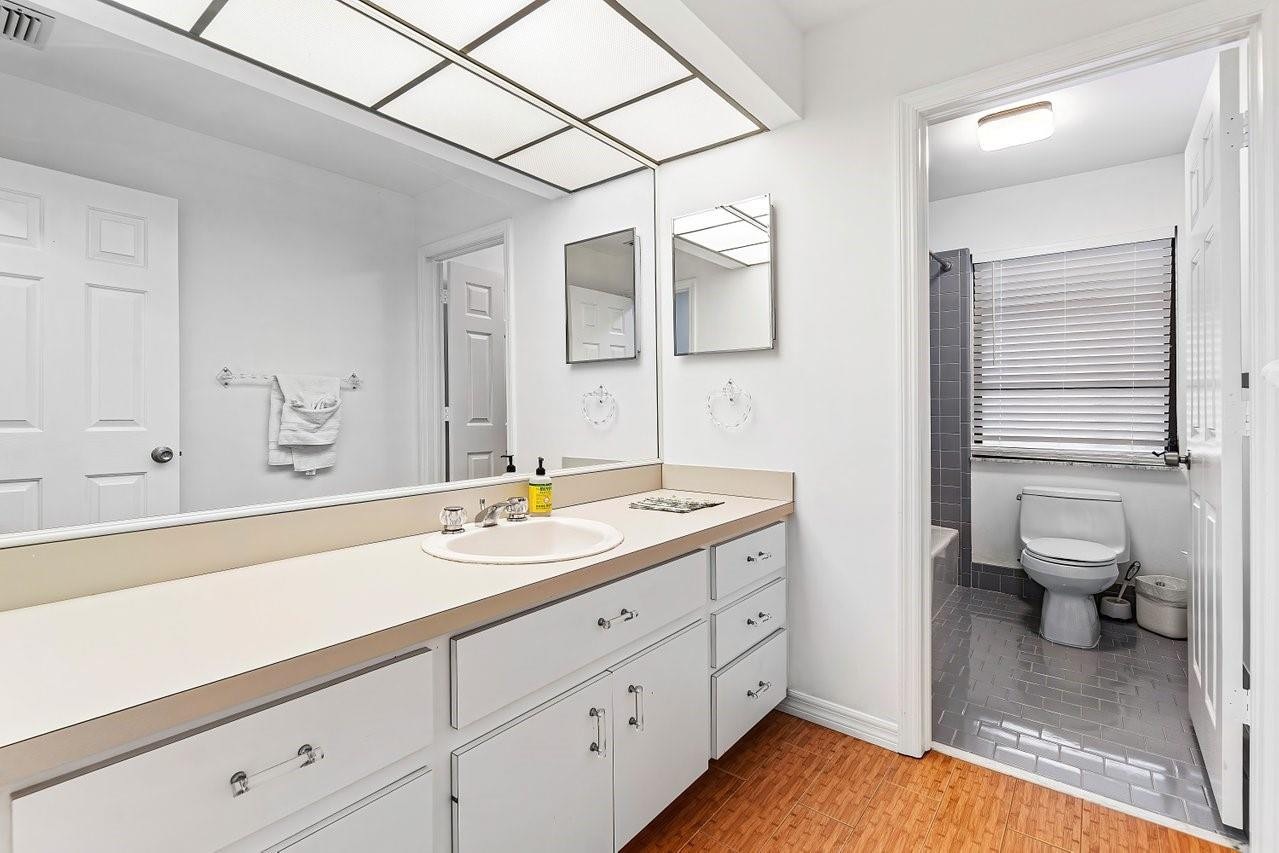 10158 Southeast Acorn Way Jupiter, FL 33469 - Photo 14 of 39 Photo 14