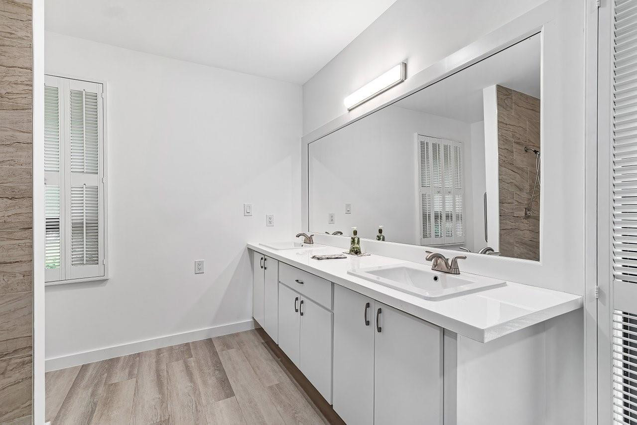 10158 Southeast Acorn Way Jupiter, FL 33469 - Photo 20 of 39 Photo 20