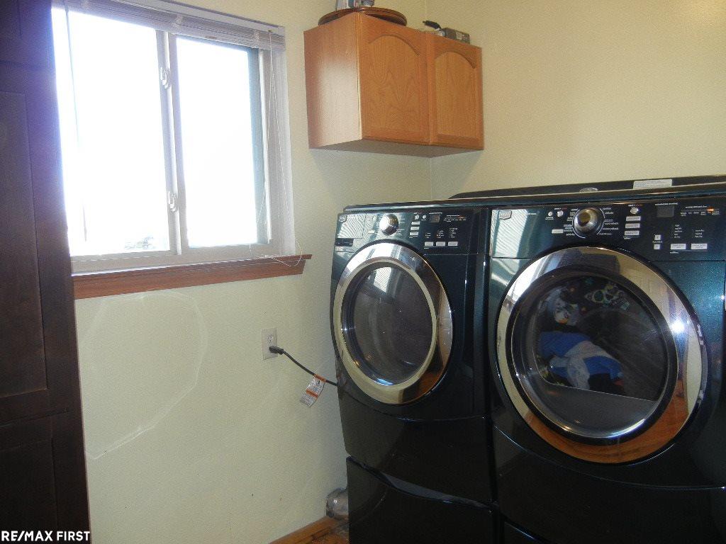 28382 Gamble Road New Baltimore, MI 48047 - Photo 18 of 46 31376453-17.JPG