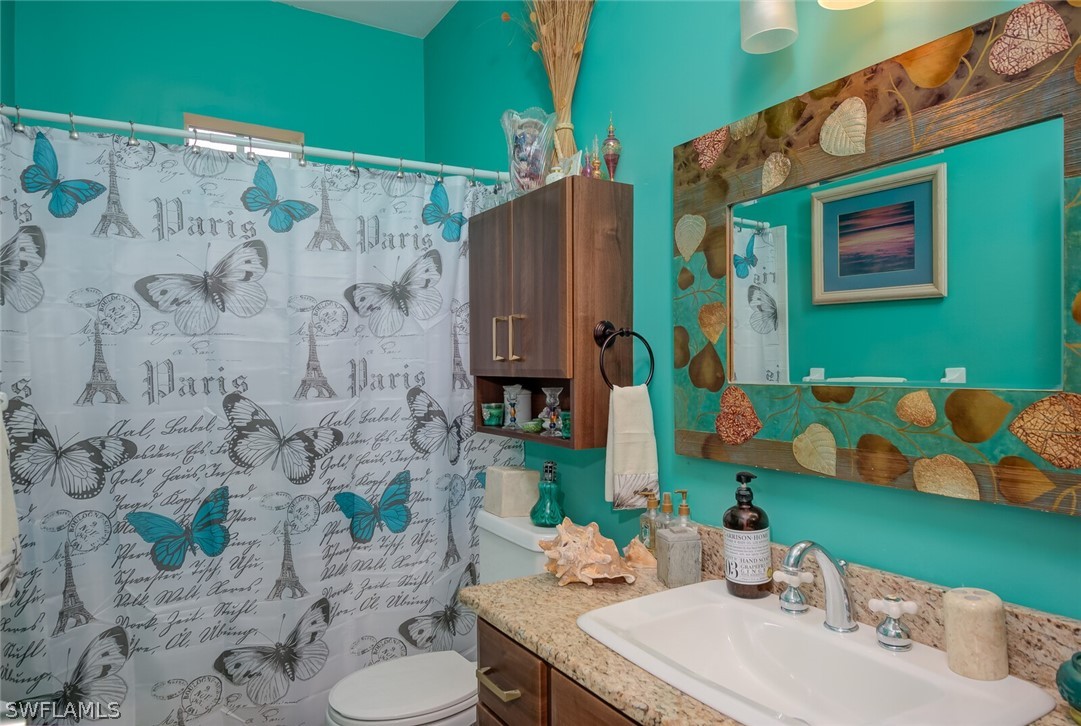 9225 Shaddock Road East Fort Myers, FL 33967 - Photo 15 of 23 Gallery Image 15
