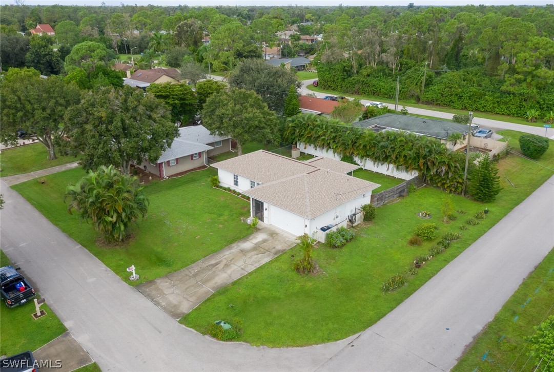 9225 Shaddock Road East Fort Myers, FL 33967 - Photo 20 of 23 Gallery Image 20