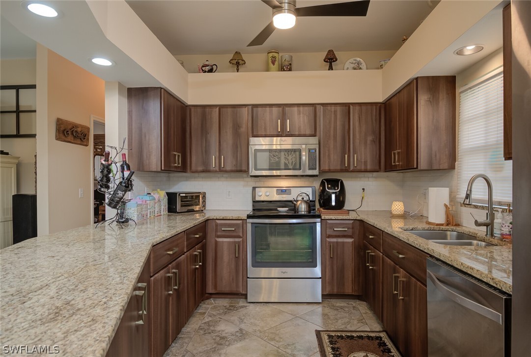 9225 Shaddock Road East Fort Myers, FL 33967 - Photo 7 of 23 Gallery Image 7