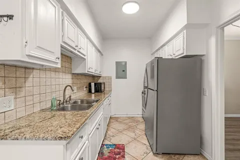 $196,000 | 4420 Harlanwood Drive, Unit 228, Fort Worth, TX 76109