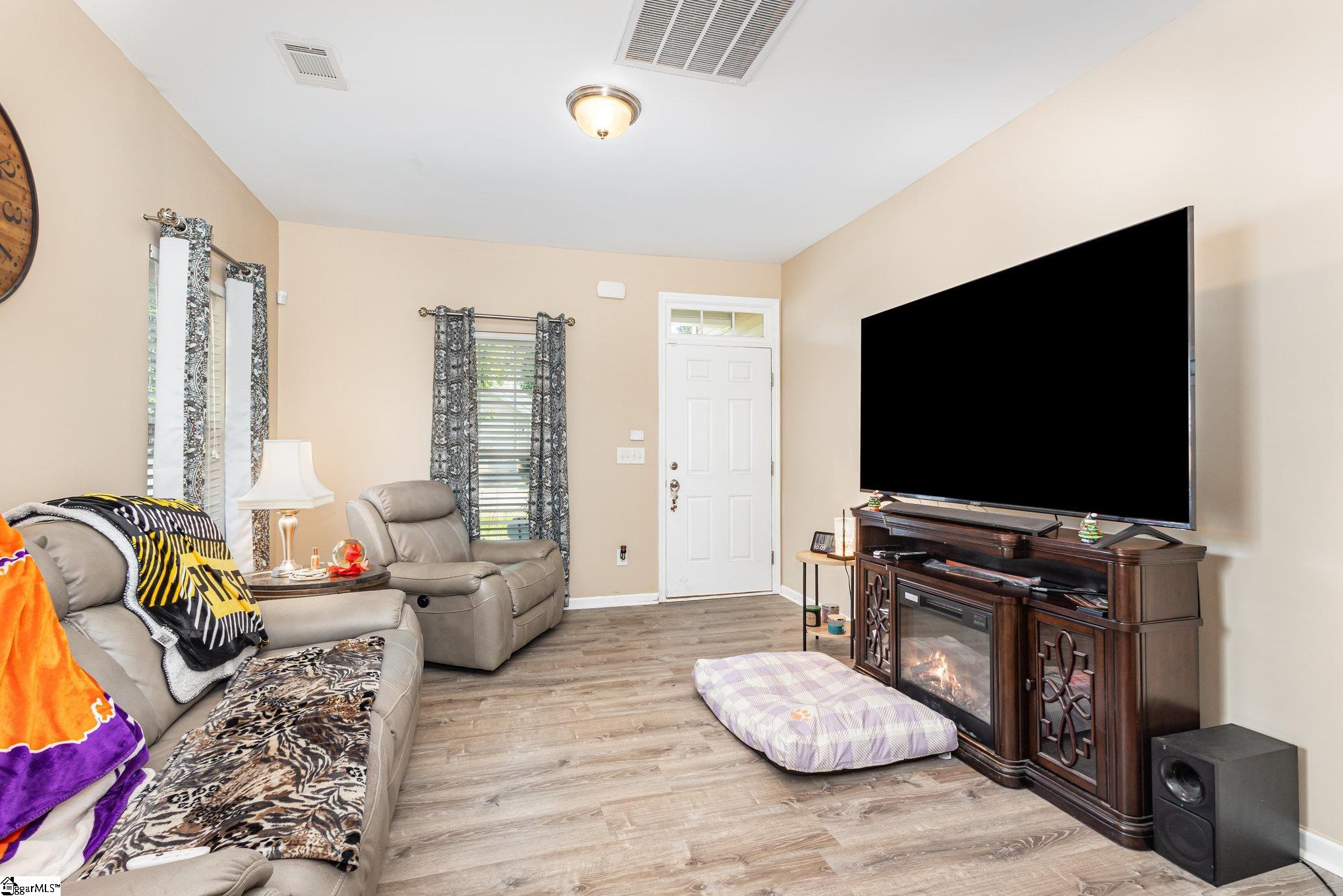 214 Rivers Edge Circle Simpsonville, SC 29680 - Photo 8 of 29