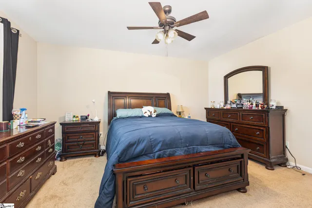 $279,900 | 214 Rivers Edge Circle, Simpsonville, SC 29680