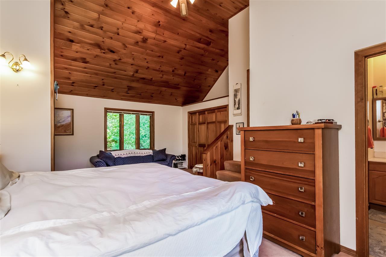 59 North Shore Road Derry, NH 03038 - Photo 33 of 34