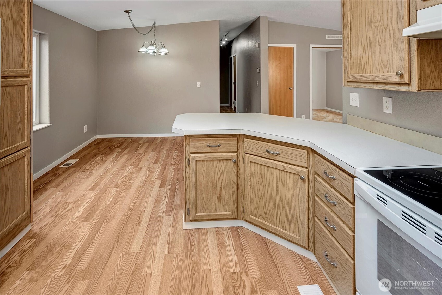 6407 Cady Road, Unit C Everett, WA 98203 - Photo 15 of 27 a bathroom with a sink and a mirror