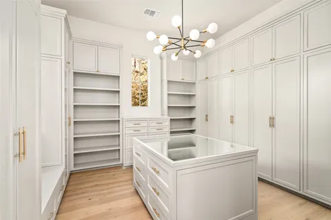 $8,750,000 | 2331 Drexel Circle, Houston, TX 77027