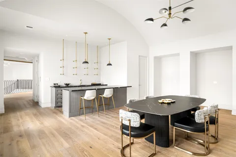 $8,750,000 | 2331 Drexel Circle, Houston, TX 77027