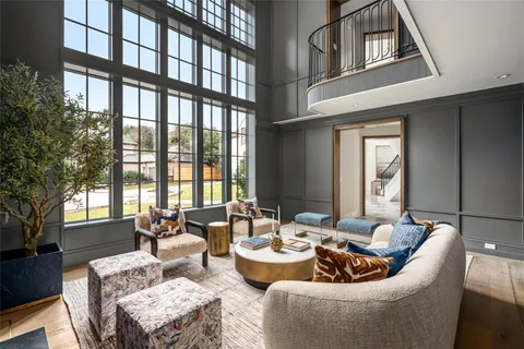 $8,750,000 | 2331 Drexel Circle, Houston, TX 77027