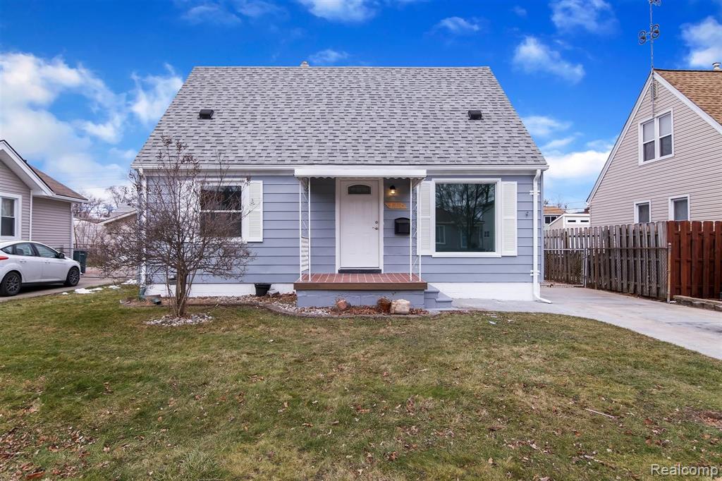 134 Massoit Street Clawson, MI 48017 - Photo 1 of 39