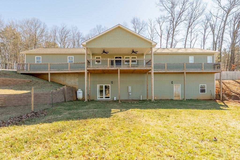 752 Training Center Road Hillsville, VA 24343 - Photo 2 of 75 Gallery Image 2
