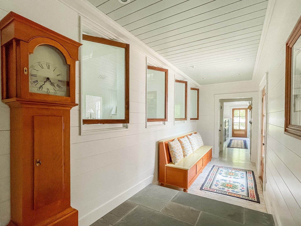 149 Litchfield Road Edgartown, MA 02539 - Photo 22 of 37 a living room with furniture and a window