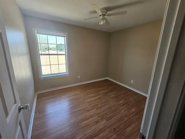 $1,900 | 1605 Stuart Road, Denton, TX 76209