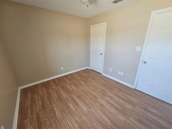 $1,900 | 1605 Stuart Road, Denton, TX 76209