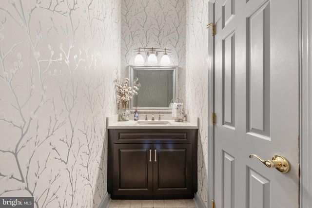 $1,350,000 | 9326 Mt Vernon Circle, Alexandria, VA 22309