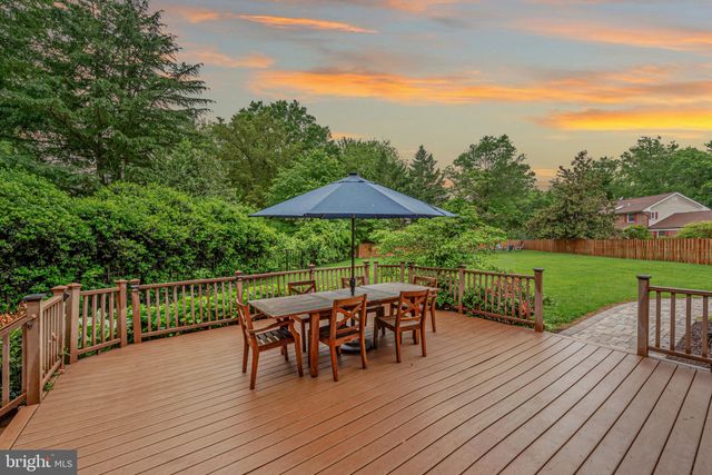 $1,350,000 | 9326 Mt Vernon Circle, Alexandria, VA 22309