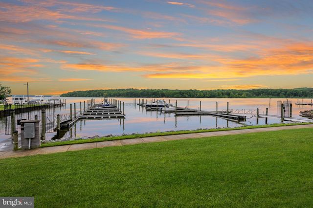 $1,350,000 | 9326 Mt Vernon Circle, Alexandria, VA 22309