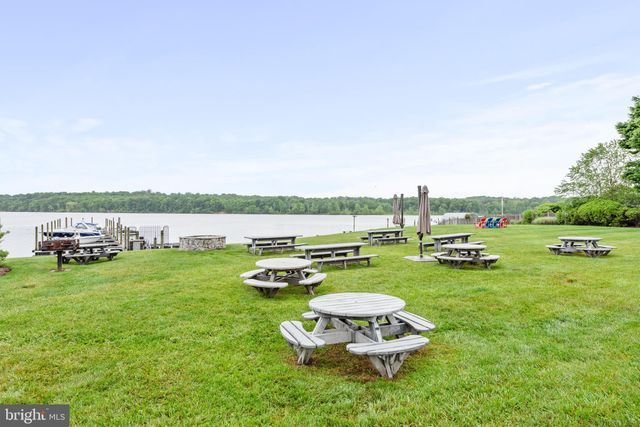 $1,350,000 | 9326 Mt Vernon Circle, Alexandria, VA 22309