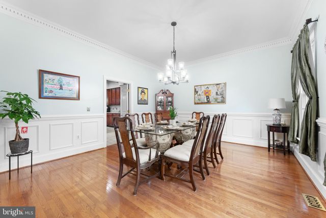 $1,350,000 | 9326 Mt Vernon Circle, Alexandria, VA 22309