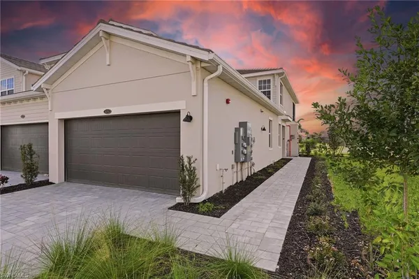 $331,997 | 5609 Newcastle Court, Unit 5411, Immokalee, FL 34142