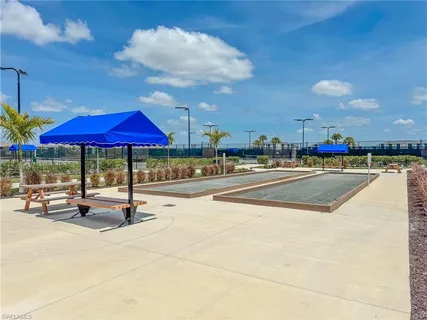 a view of a tennis court