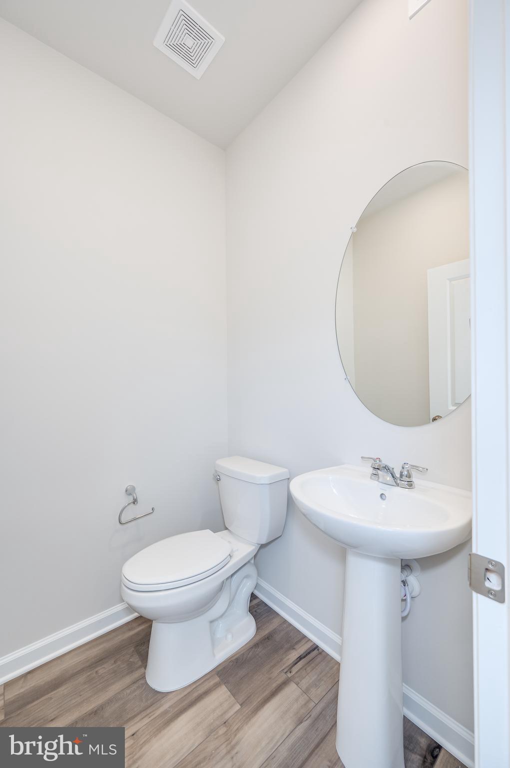 135 Cooperage Road Inwood, WV 25428 - Photo 22 of 45 Powder Room