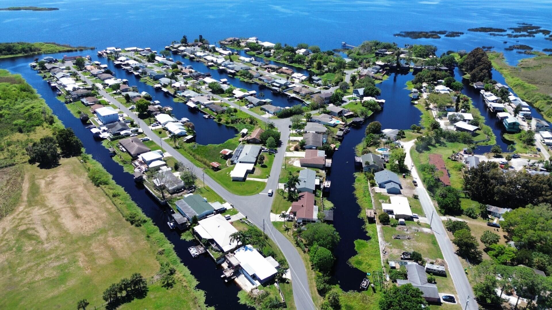 725 Mallard Road Cocoa, FL 32926 - Photo 3 of 37 a view of a city