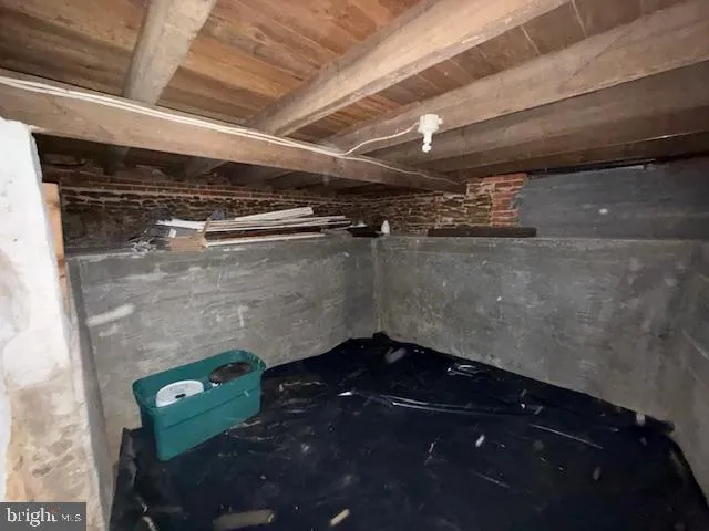 a close up of a microwave