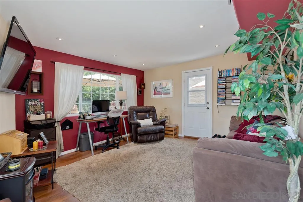 10372 Princess Joann Road Santee, CA 92071 - Photo 9 of 22 Gallery Image 9