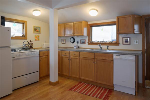2 Fallon Way Nahant, MA 01908 - Photo 4 of 25 Gallery Image 4
