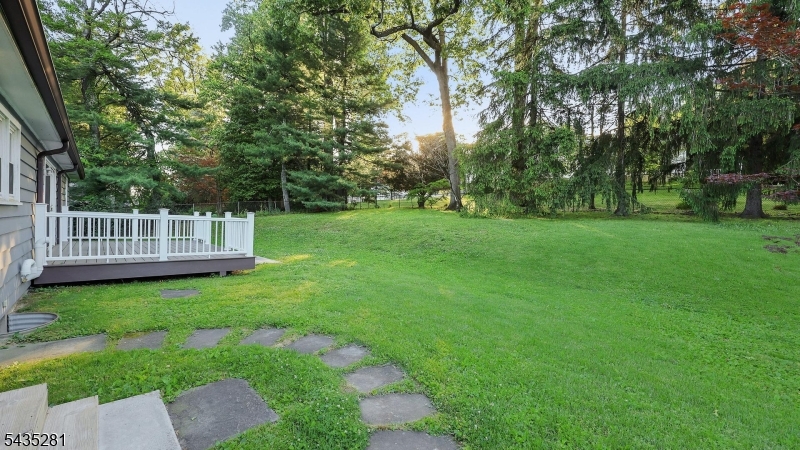40 Old Army Road Bernardsville, NJ 07924 - Photo 23 of 24