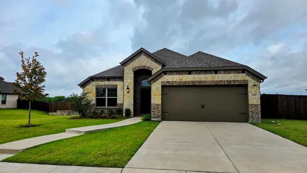 $2,500 | 552 Firethorn Drive, Royse City, TX 75189