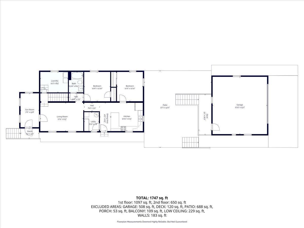 3312 Garfield Street Clinton, IA 52732 - Photo 29 of 31 a black and white photo of a living room