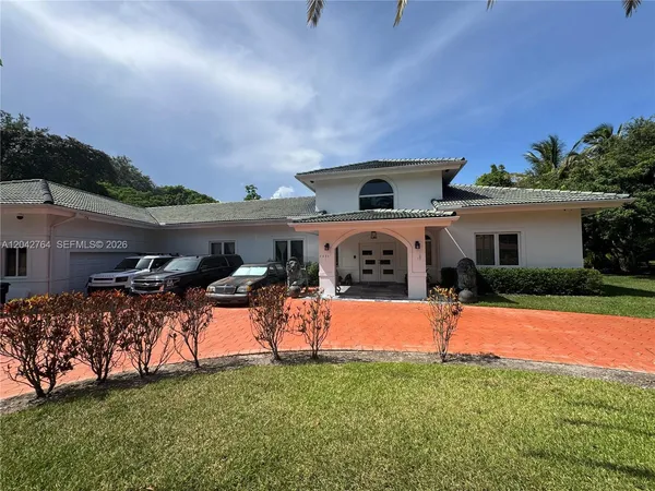 $3,999,999 | 7935 Southwest 128th Street, Pinecrest, FL 33156