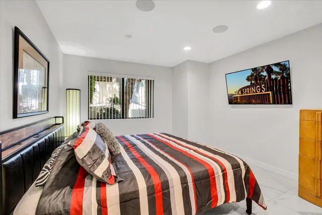$4,995 | 200 East Racquet Club Road, Unit 31, Palm Springs, CA 92262
