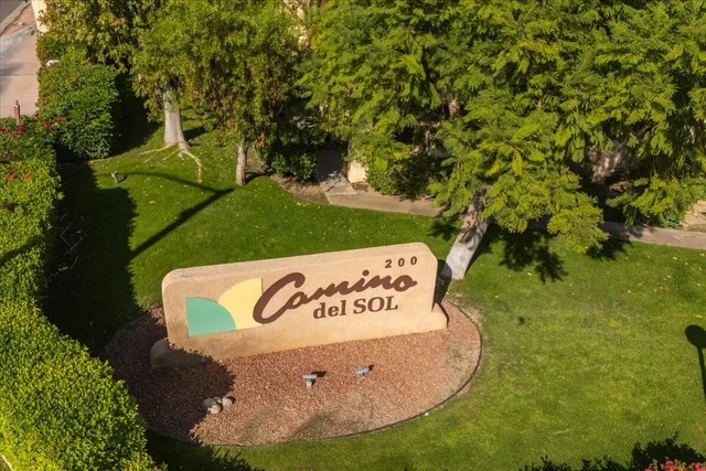 $4,995 | 200 East Racquet Club Road, Unit 31, Palm Springs, CA 92262