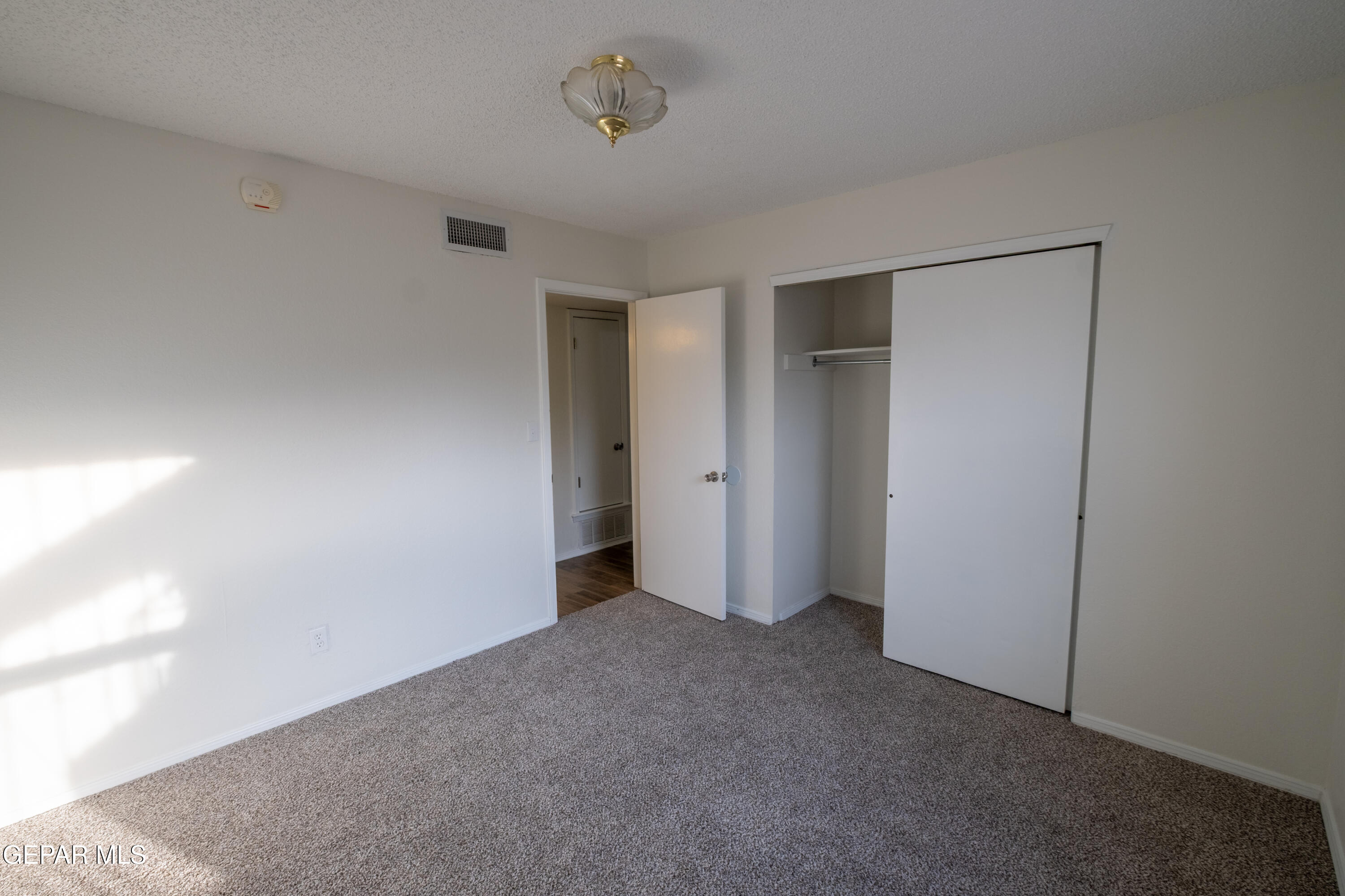 10534 Crete Drive El Paso, TX 79924 - Photo 25 of 47 23