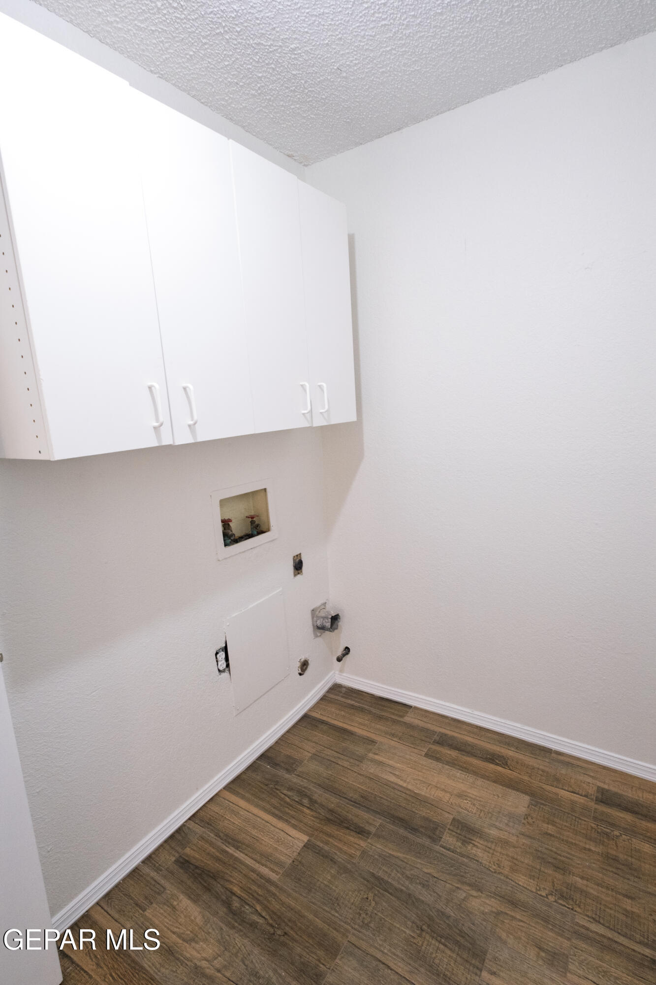 10534 Crete Drive El Paso, TX 79924 - Photo 32 of 47 28