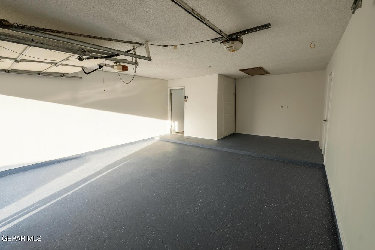 10534 Crete Drive El Paso, TX 79924 - Photo 35 of 47 31