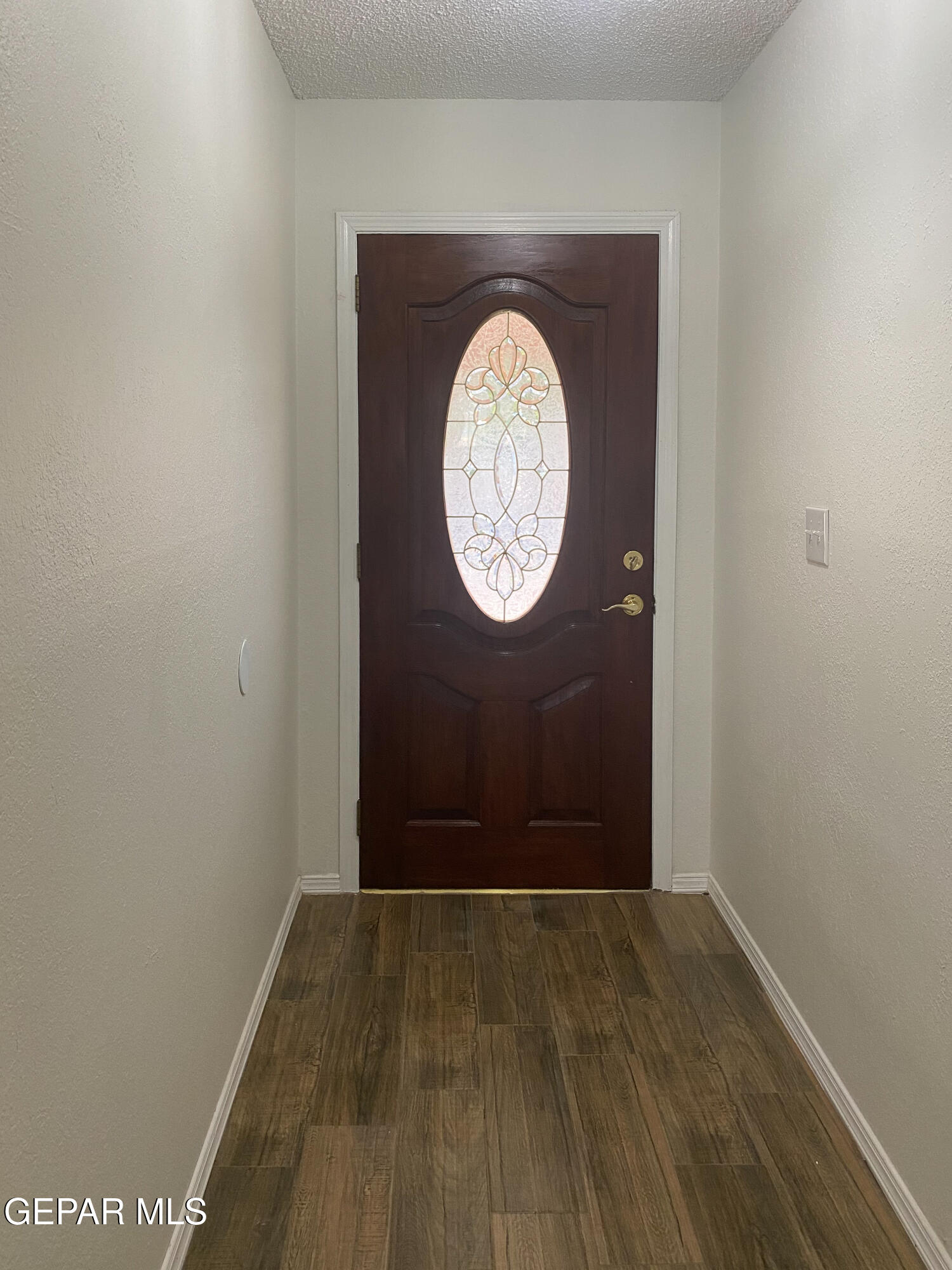 10534 Crete Drive El Paso, TX 79924 - Photo 4 of 47 4