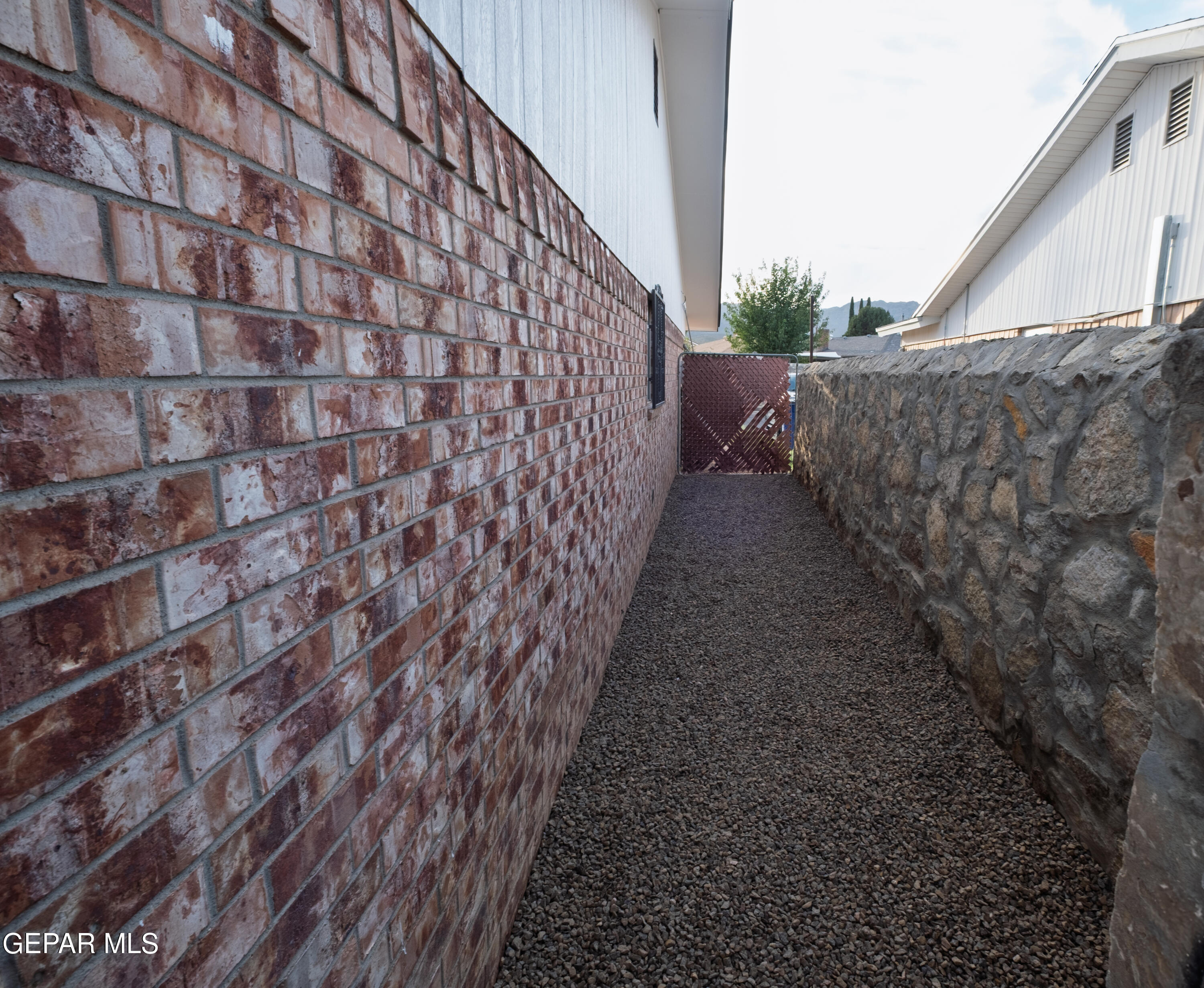 10534 Crete Drive El Paso, TX 79924 - Photo 45 of 47 42