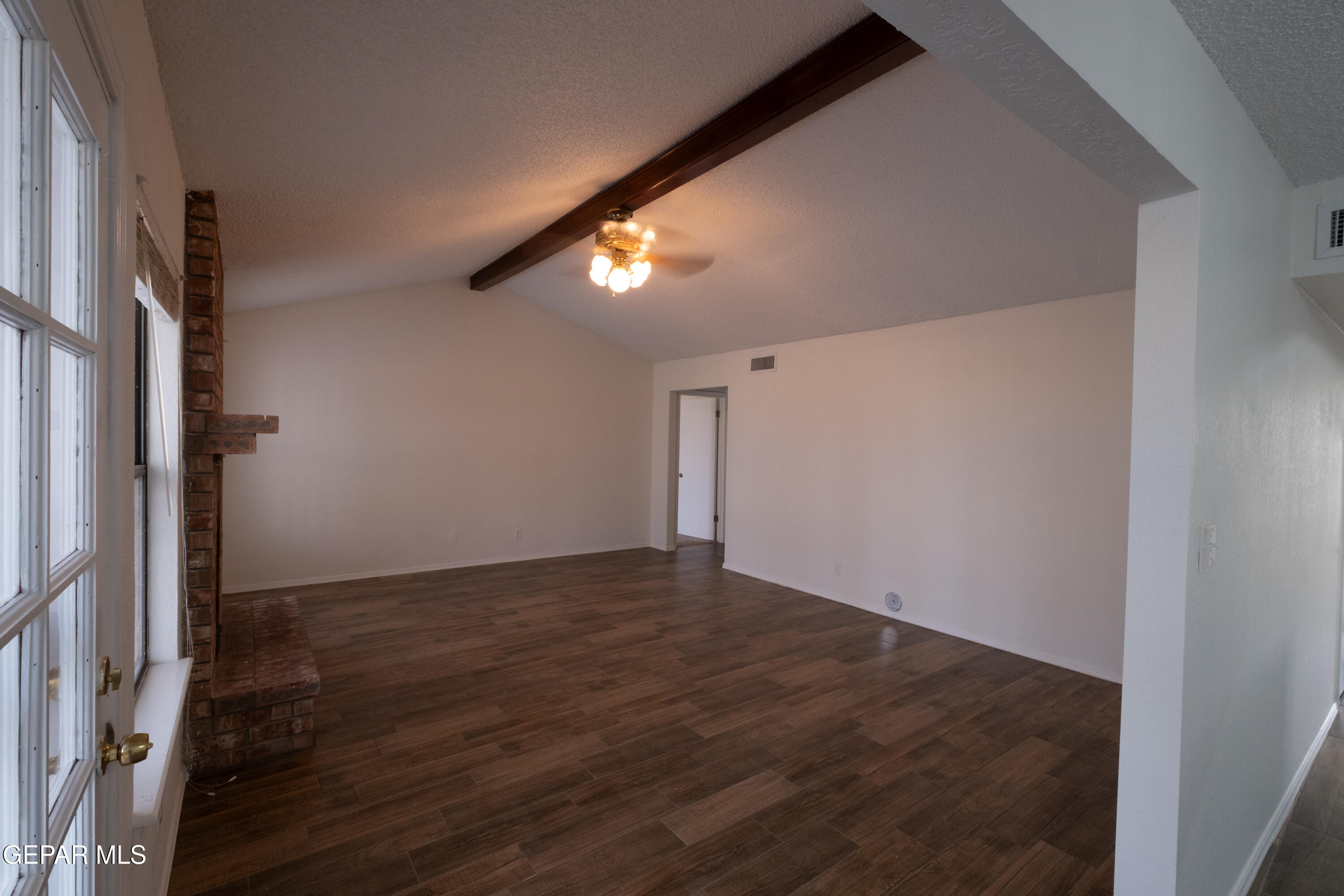 10534 Crete Drive El Paso, TX 79924 - Photo 8 of 47 8