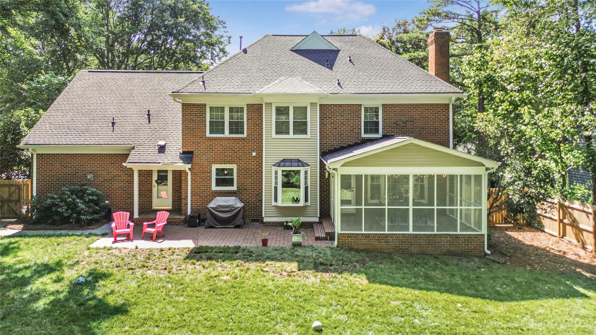 4339 Quail View Road Charlotte, NC 28226 - Photo 38 of 40 a front view of a house with a yard