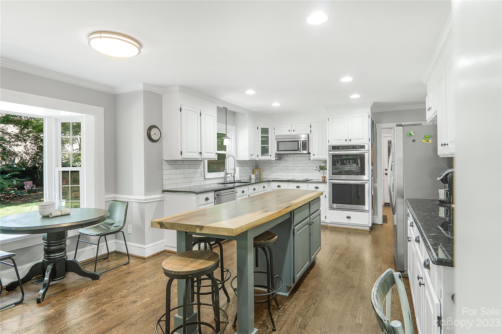 4339 Quail View Road Charlotte, NC 28226 - Photo 5 of 40