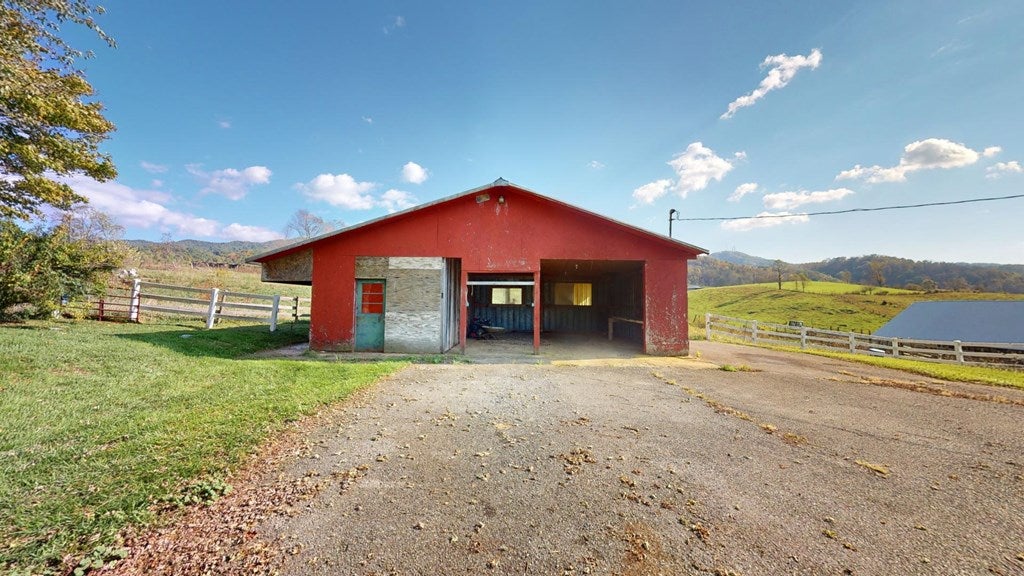 6472 Valley Road Saltville, VA 24370 - Photo 20 of 78 Gallery Image 20