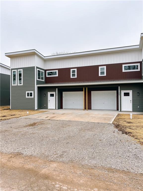 405 Hillcrest Drive Windsor, MO 65360 - Photo 1 of 7