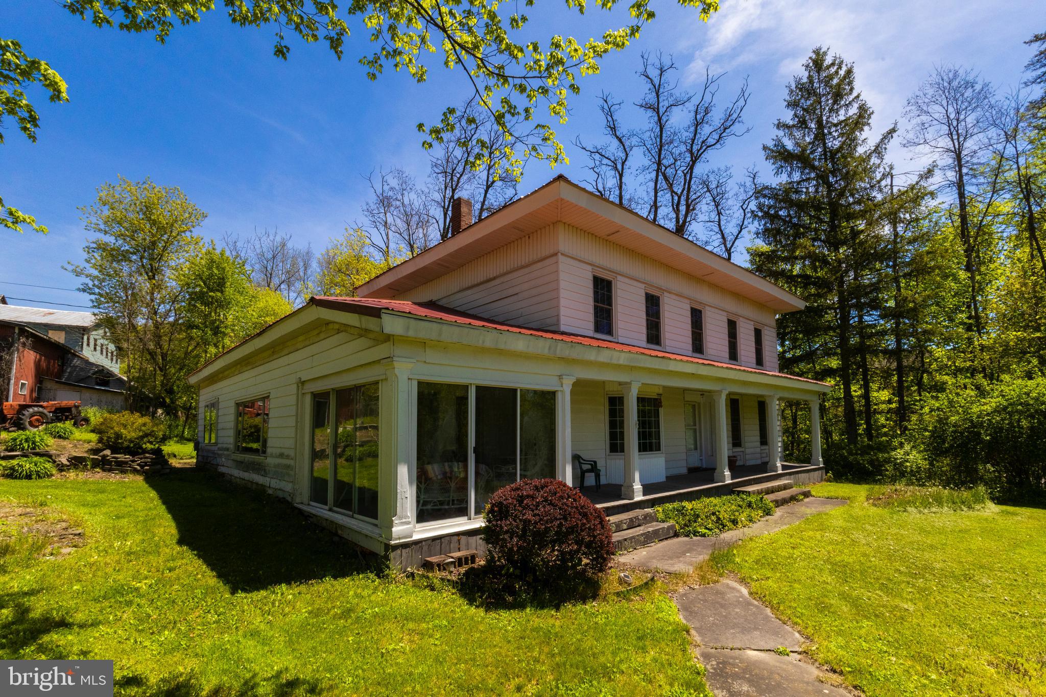 436 State Line Road Susquehanna, PA 18847 - Photo 9 of 106 Images of Farm House