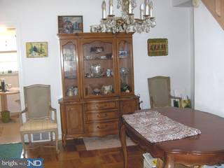 8511 Lynnewood Road Philadelphia, PA 19150 - Photo 3 of 6